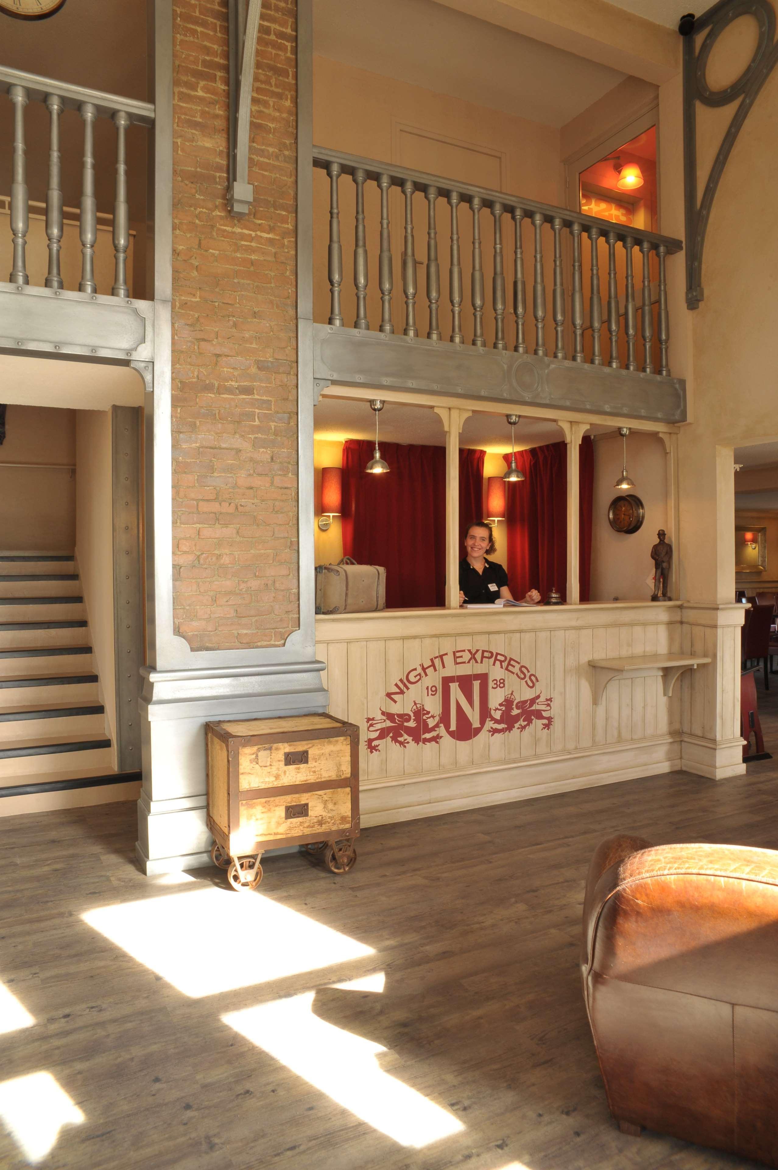 Brit Hotel Essentiel Cholet Exteriör bild