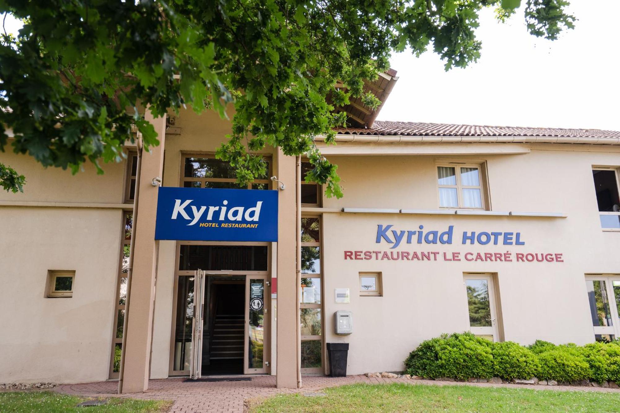 Brit Hotel Essentiel Cholet Exteriör bild